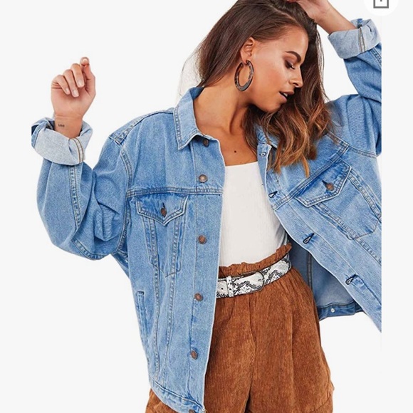 Custom hand painted Mickey Mouse denim jacket - Picture 8 of 9